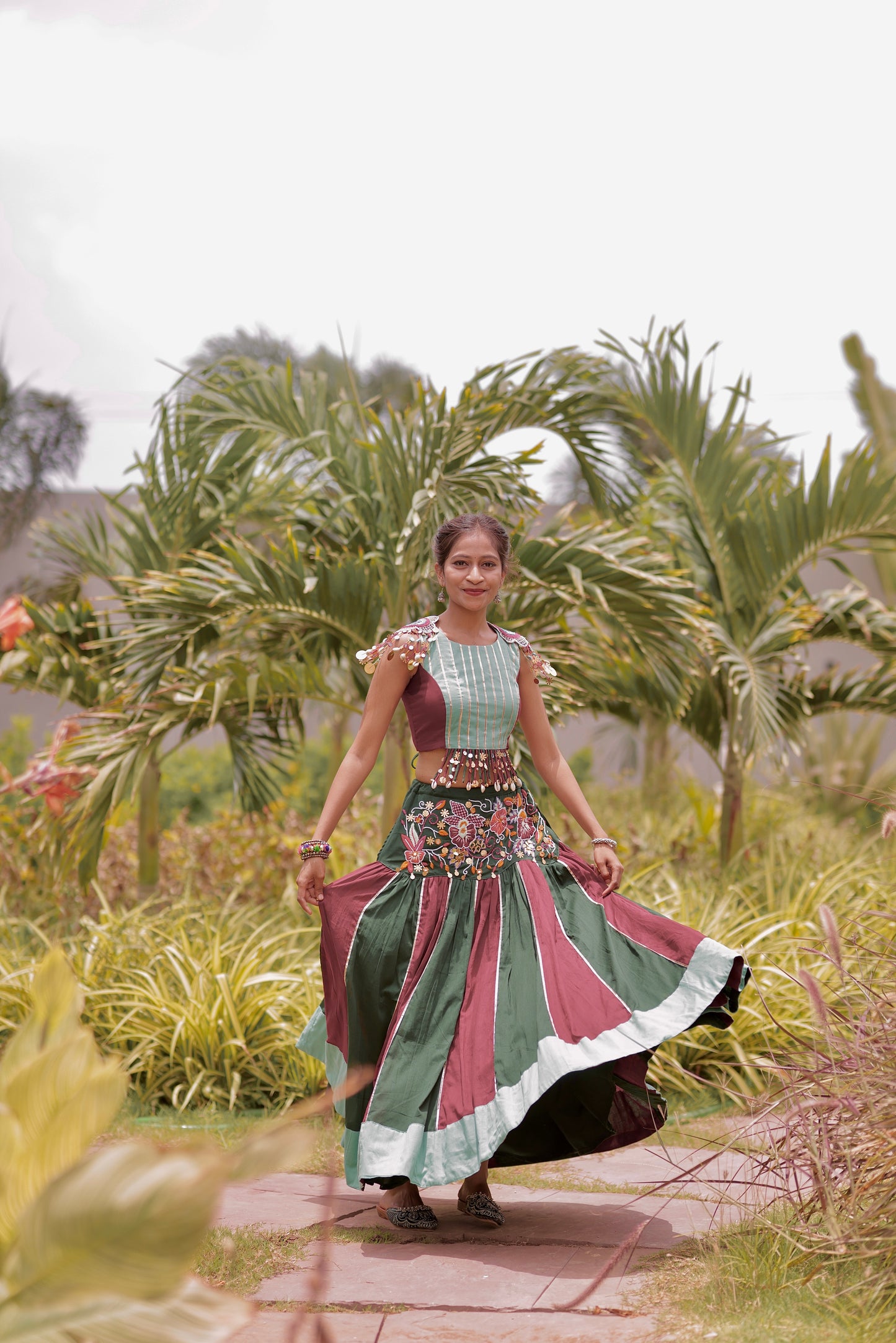 Ruchikka Mulmul Cotton Lehenga Set – Maroon & Green