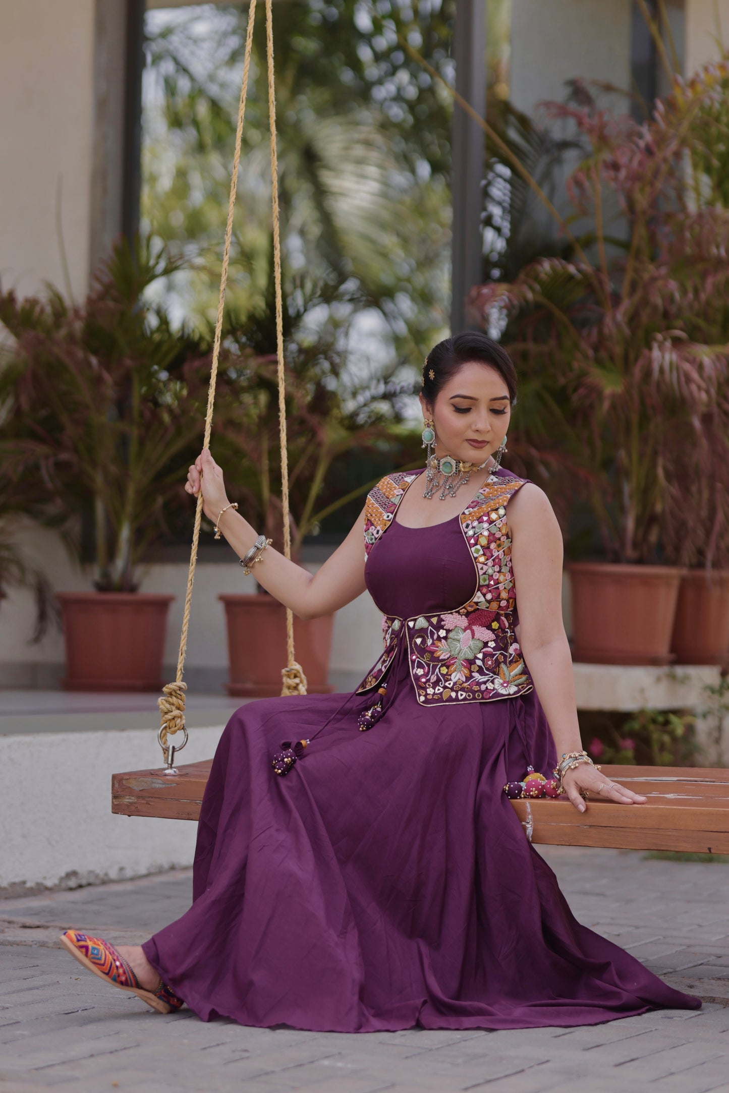 Mrinalini - Kediyu Lehenga Set