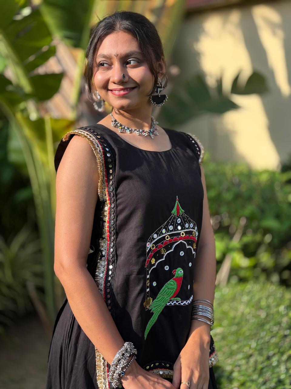 Chandrika - Lehenga Kediyu Set